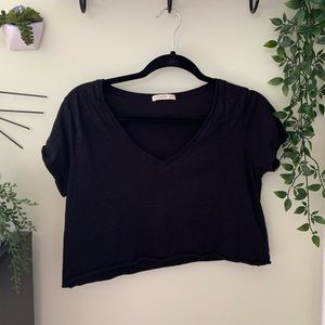 Cropped black vneck